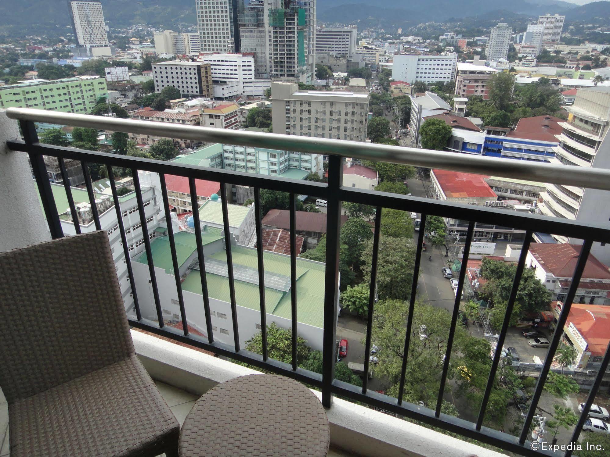 City Suites Ramos Tower Cebu Exterior foto